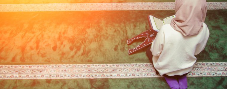 Do You Need to Make Wudu and Wear Hijab When Reading Qur’an?